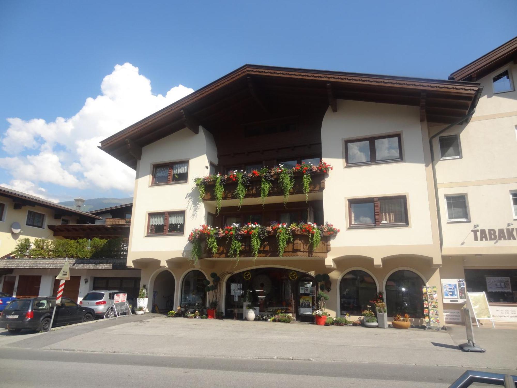 Ferienwohnung Blumen Penz Zell am Ziller Phòng bức ảnh